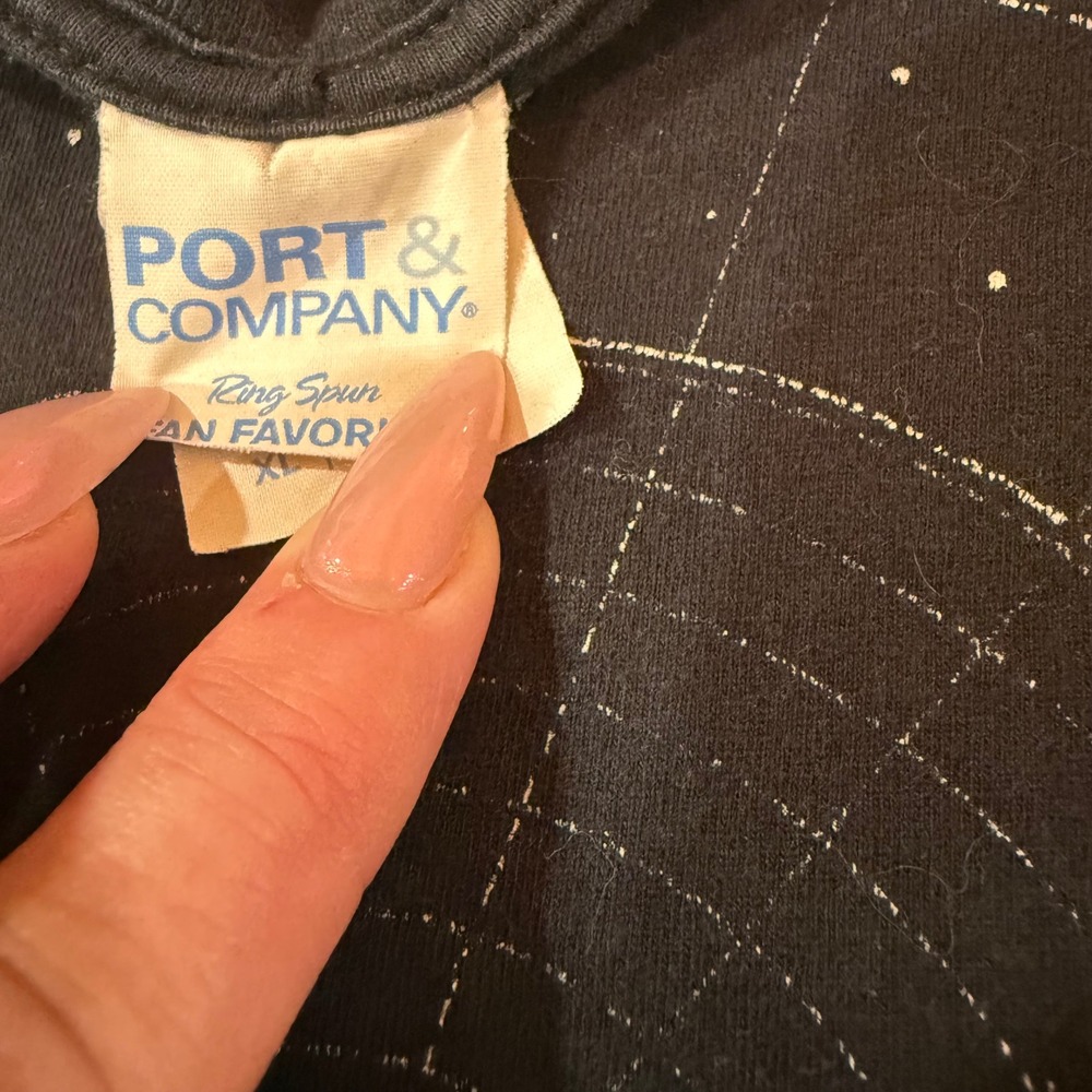 Star Trek USS Enterprise Graphic T-Shirt Black Port &‎ Company XL 2018 CBS - Picture 6 of 7